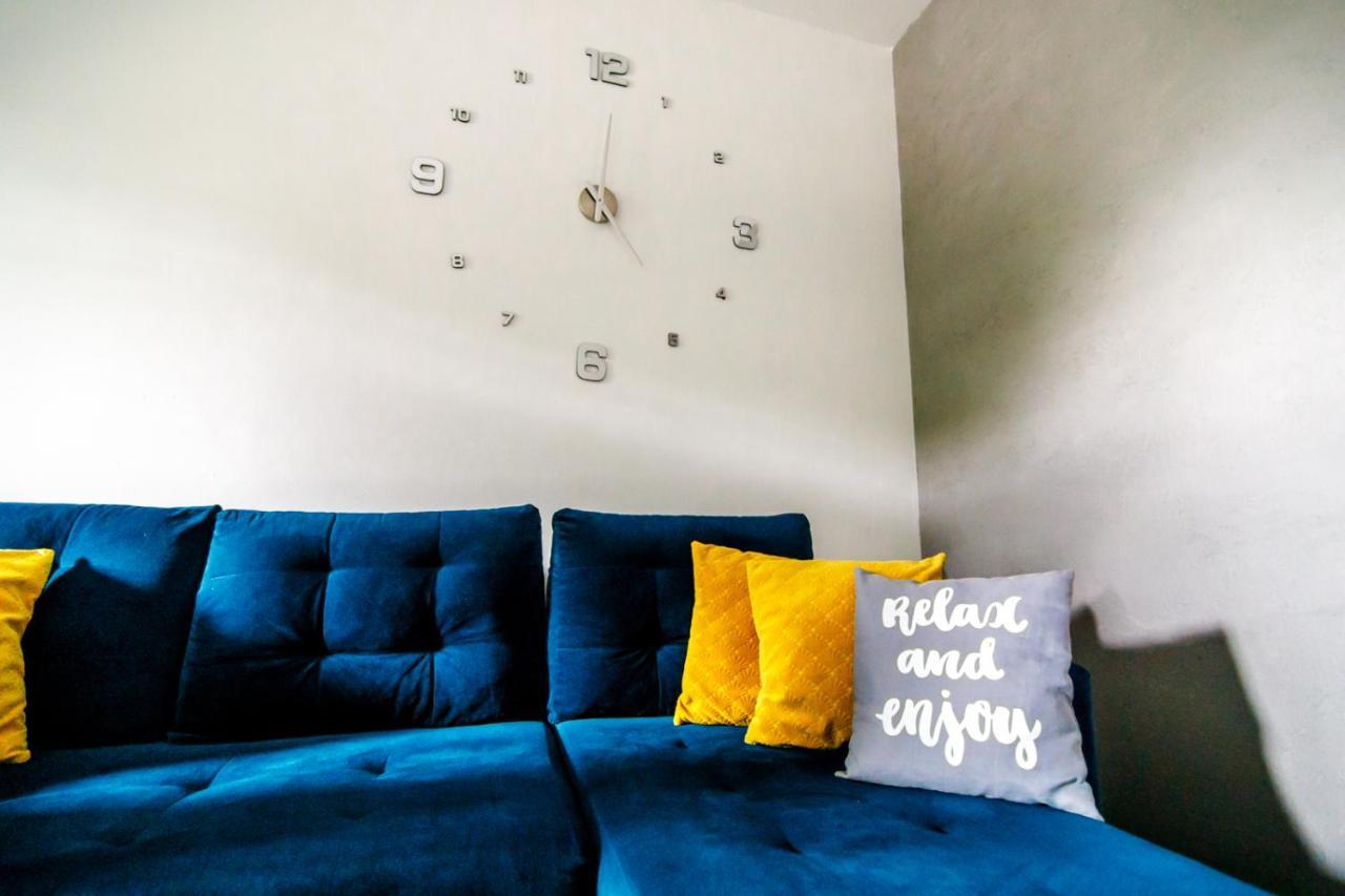 Апартаменти Apartament White Ілава Екстер'єр фото