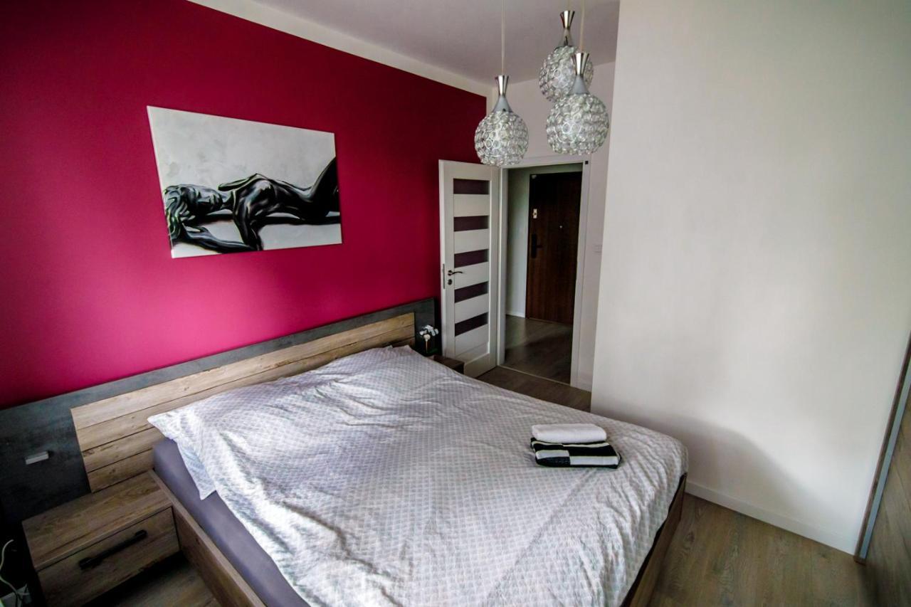 Апартаменти Apartament White Ілава Екстер'єр фото